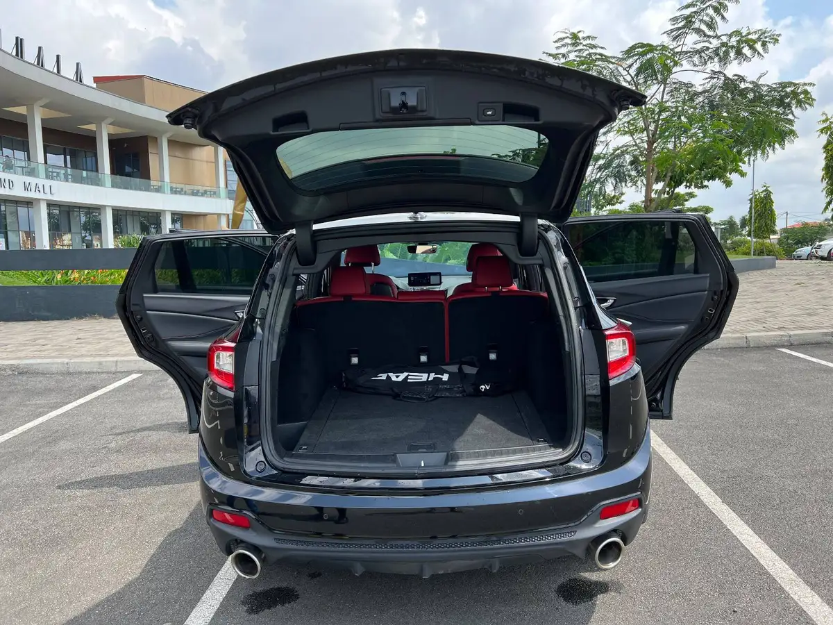 2021 RDX SUV 2