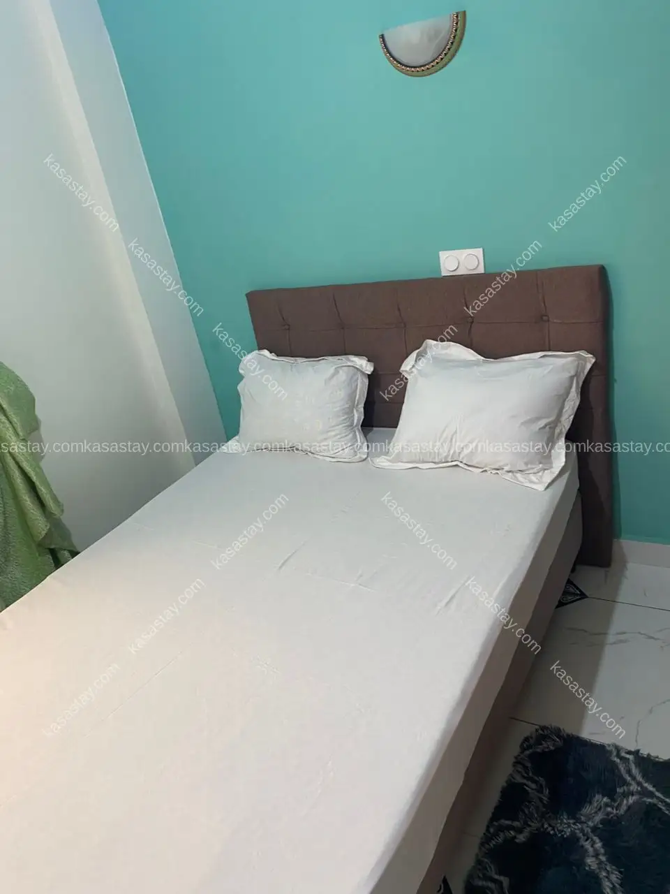 Appartement meublé de luxe de 2 chambres en étage élevé, Ekoumdoum Yaoundé 4