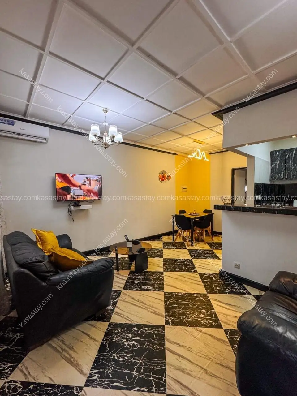 Property in RFMM+7X, Yaoundé, 1 bedroom
