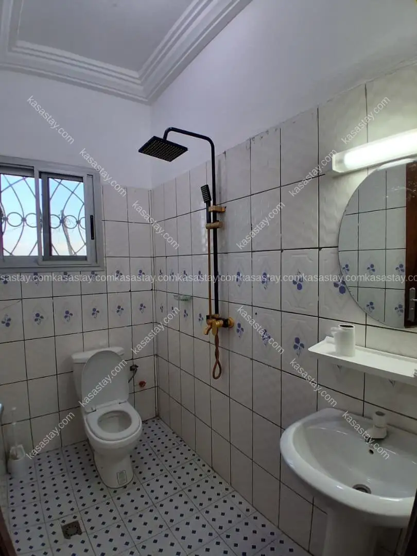 Appartement à Odza,borne 12, 2 chambres 4