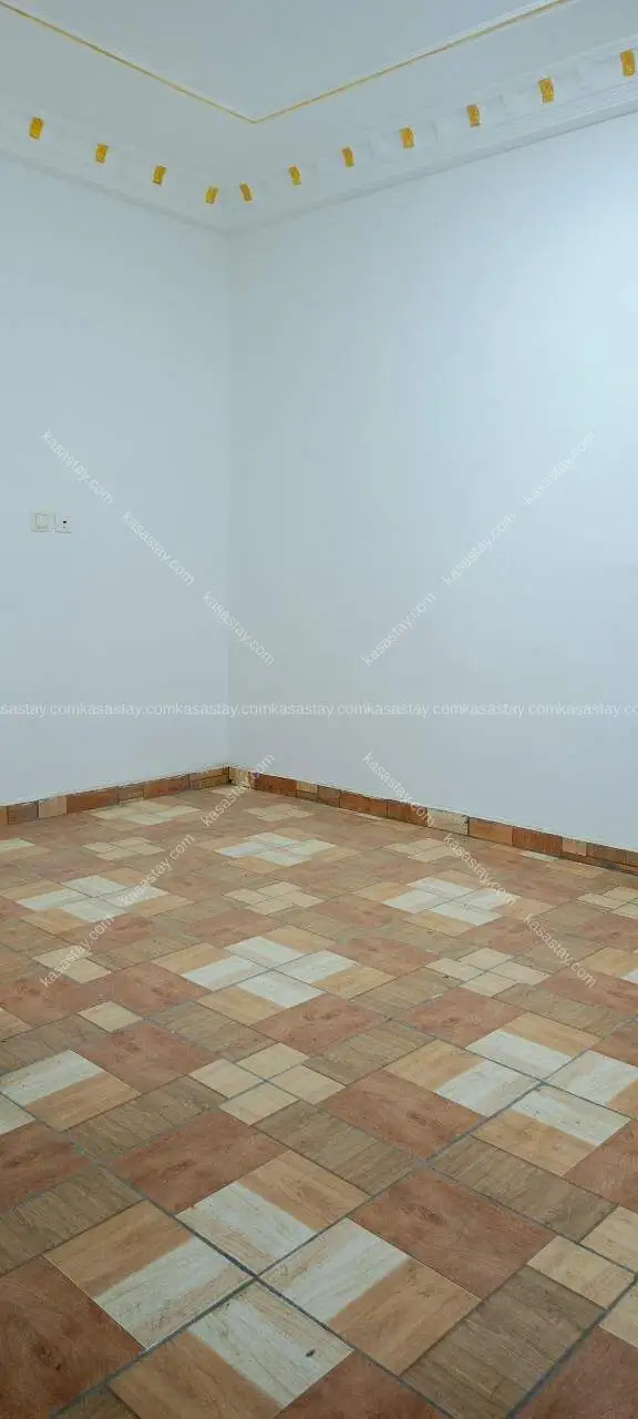 chambre non meublée 2 ( kotto Bangue ) 2