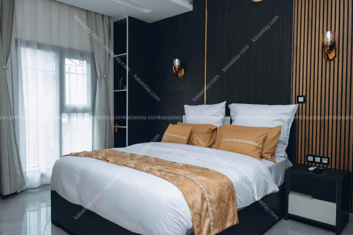 Property in Marché de Fougerolles Yaoundé V, 1 bedroom