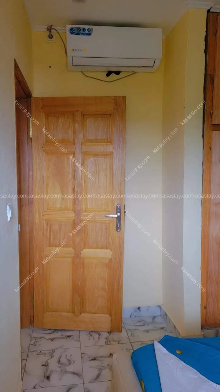 Studio in Kribi-Mpangou Derrière Le Délégué, 1 bedroom 5