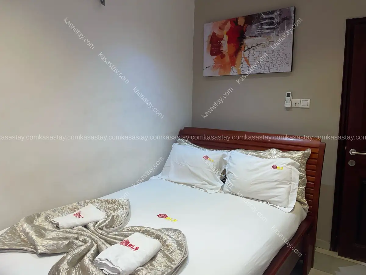 Chambre meublée 001 par résidence le SOMMET (Logpom)