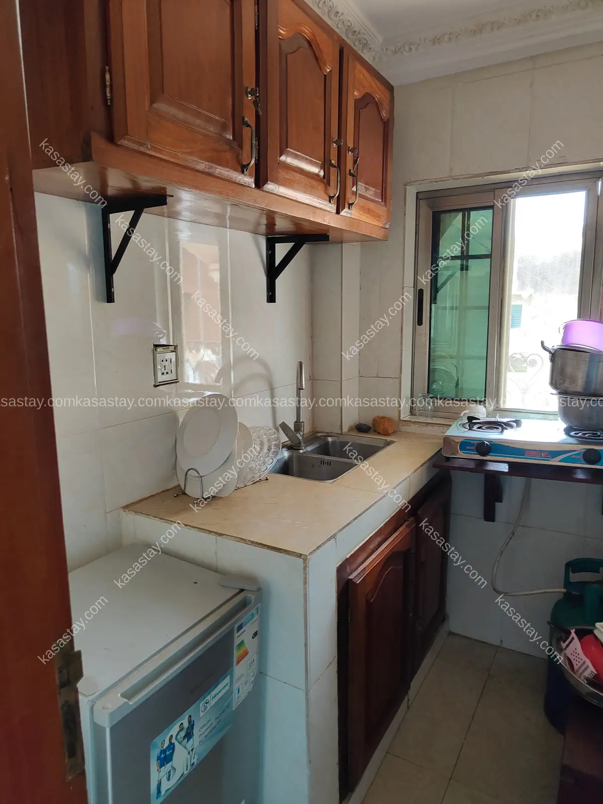 Chambre meublée 2 de la résidence Dema Biyemmasi 4