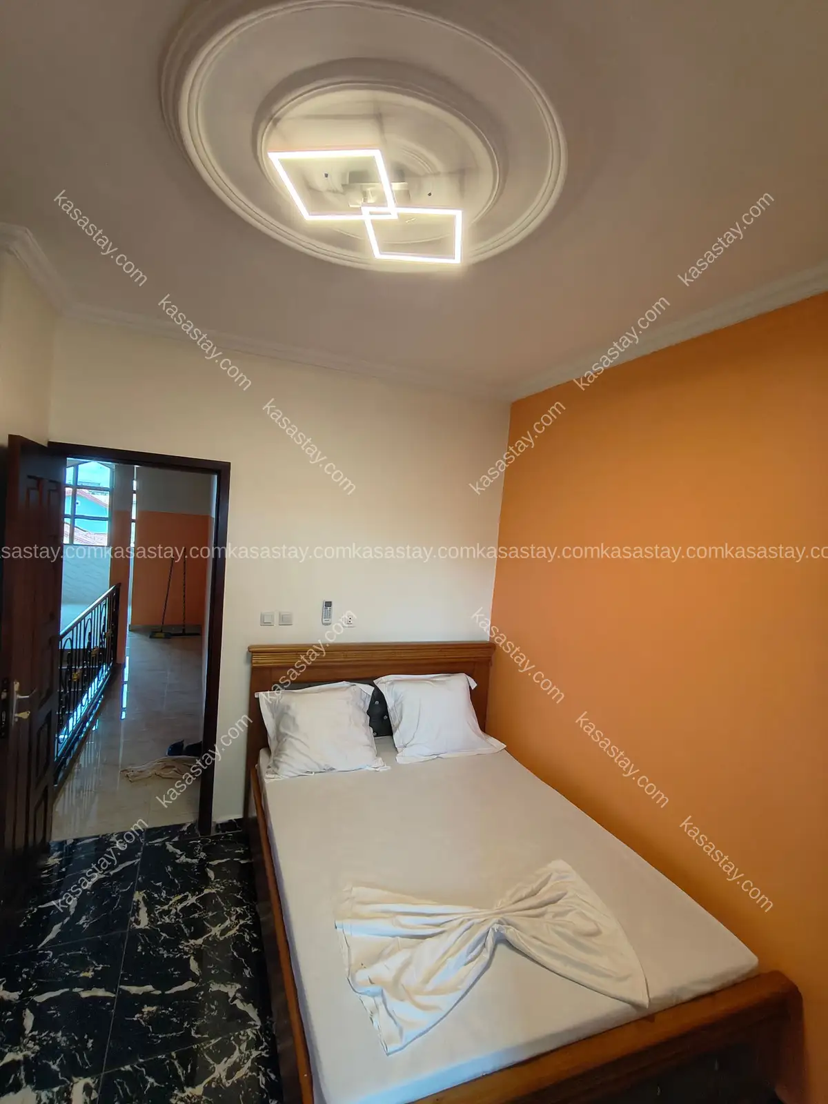 Chambre meublée a Odza 25000 3