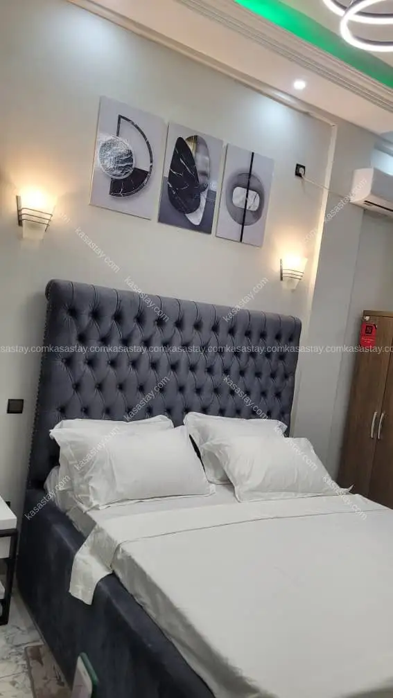 Chambre meublée à Odza borne 10 avec piscine