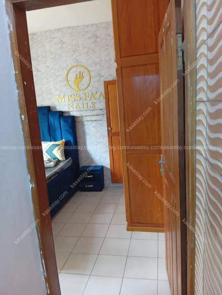 Studio in Carrefour Rhone Poulenc, 1 bedroom 4