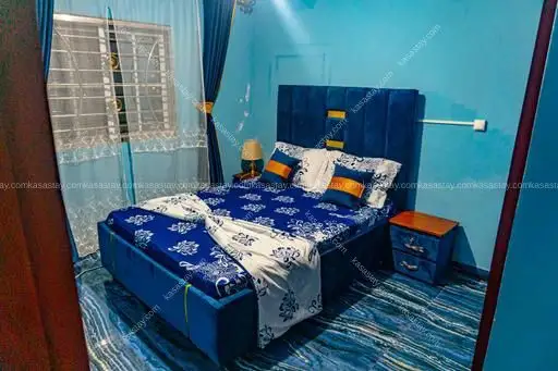 Continental Cozy Fully Furnished Luxurious Studio 002 situated a Tatam 3