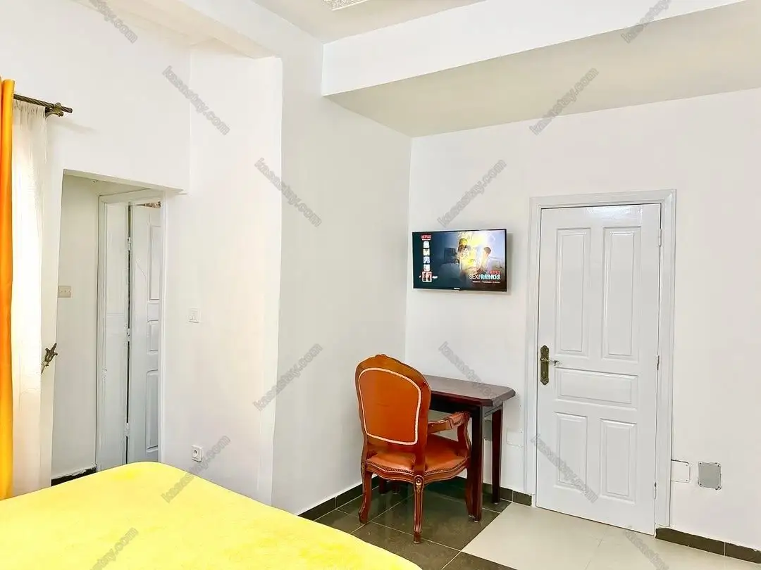 Room in Logpom, Douala, 1 bedroom 3