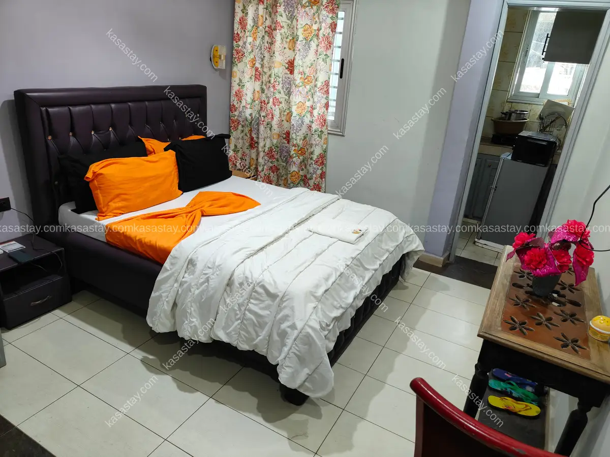 Chambre meublée entièrement équipée luxueuse à Mvogbi 0006