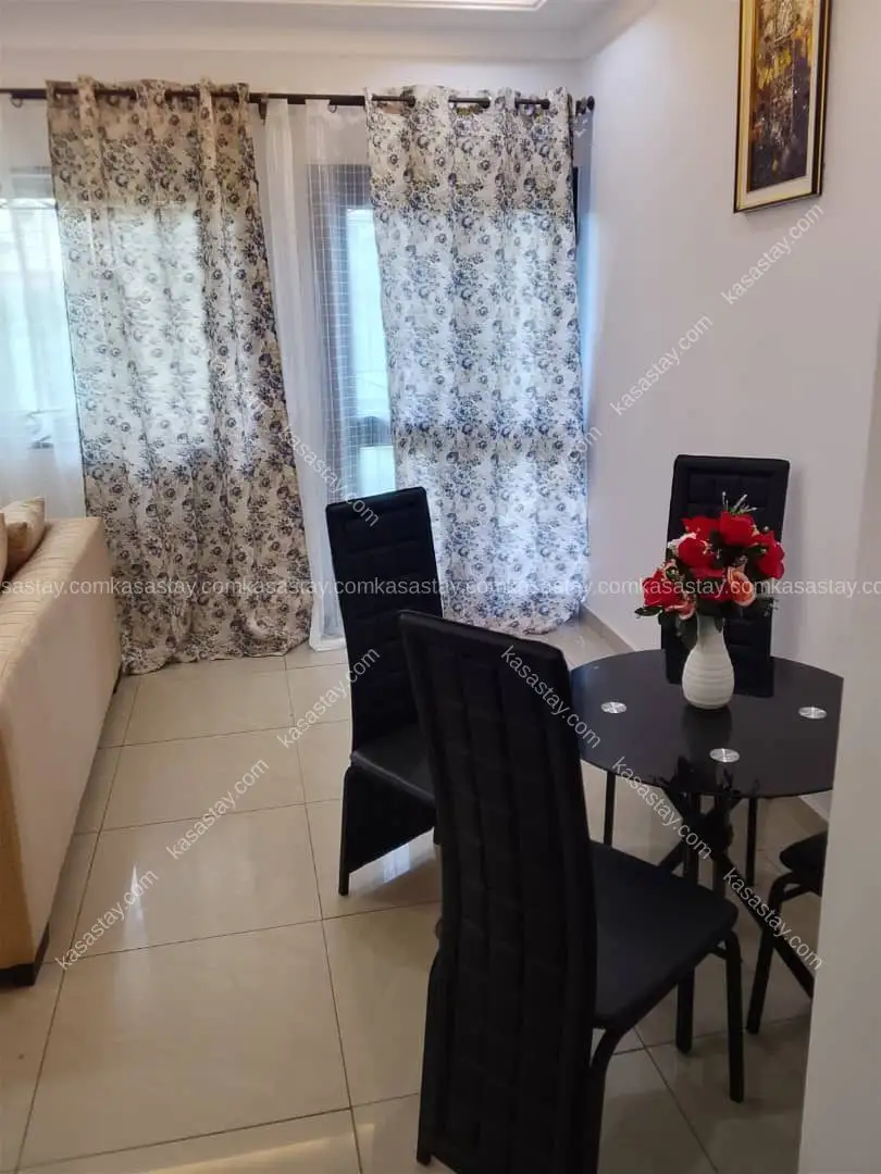 Apartment in Nkolfoulou, 2 bedrooms 5