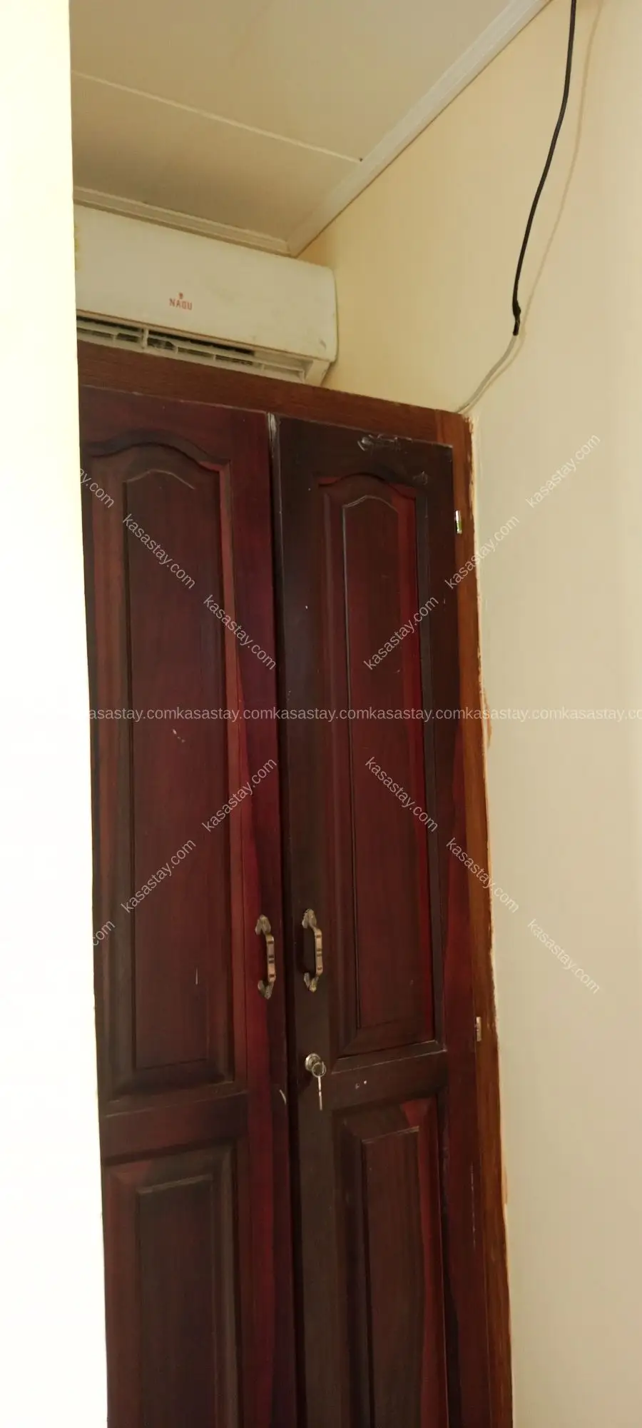 chambre meublée 5 by résidence by résidence klin sarl ( vallée conquête ndogbon) 4