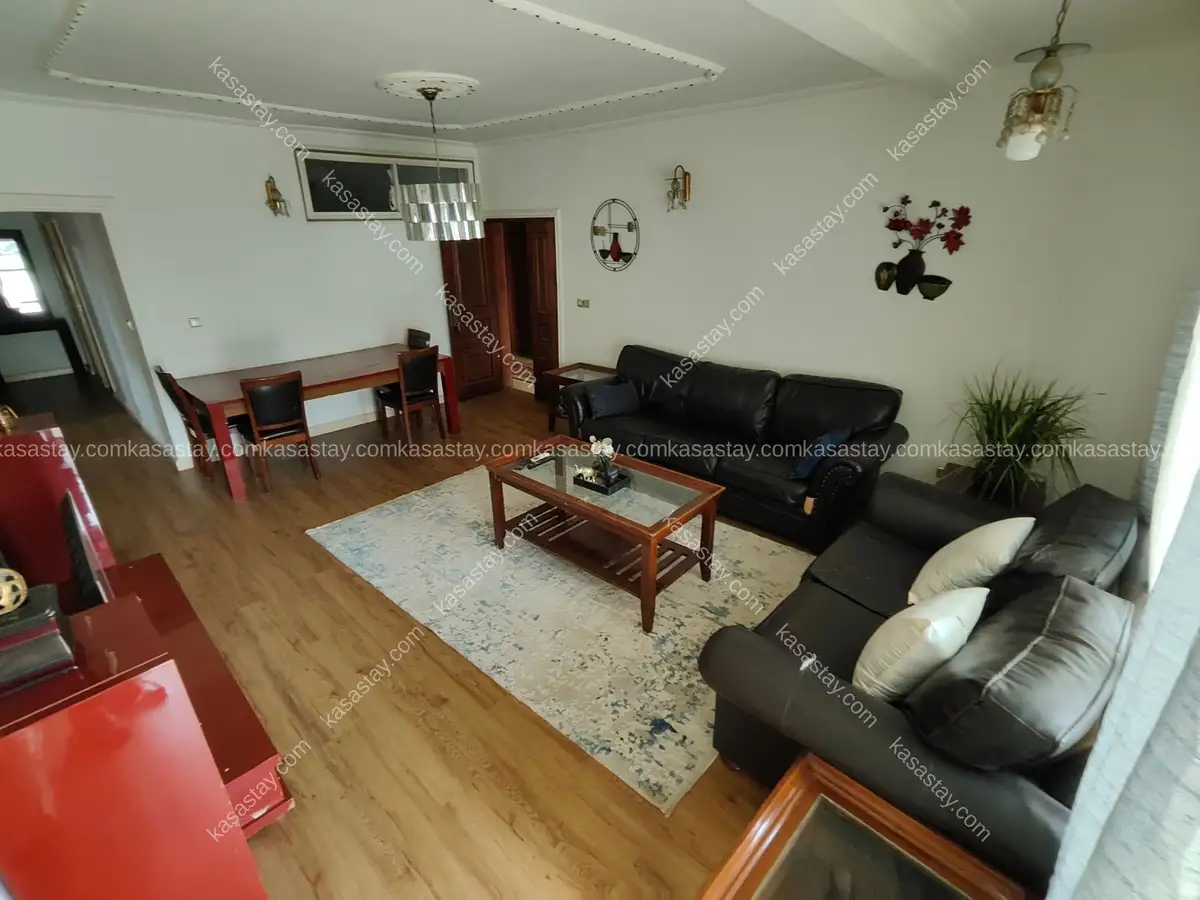 Appartement meublé 3 chambres à la rue ceper 