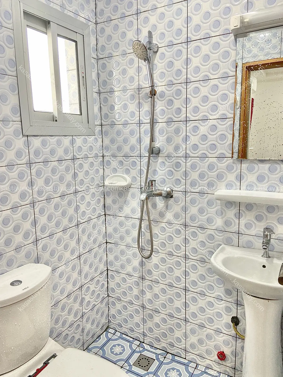 Chambre 9 par RESIDENCE LA MARINA (Bonamoussadi face opiom gold) 5