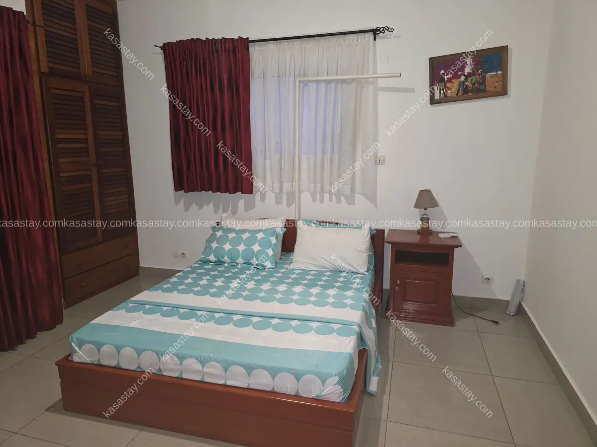 Appartement meublé 3r RÉSIDENCE K ( DERRIÈRE le lycée de bonaberi) 3