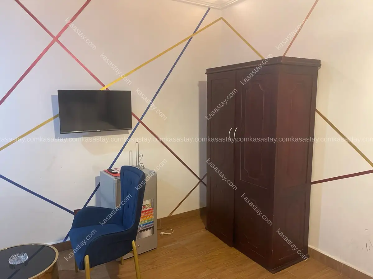 Chambre suite meublé 301 by résidence le sommet ( Logpom) 5