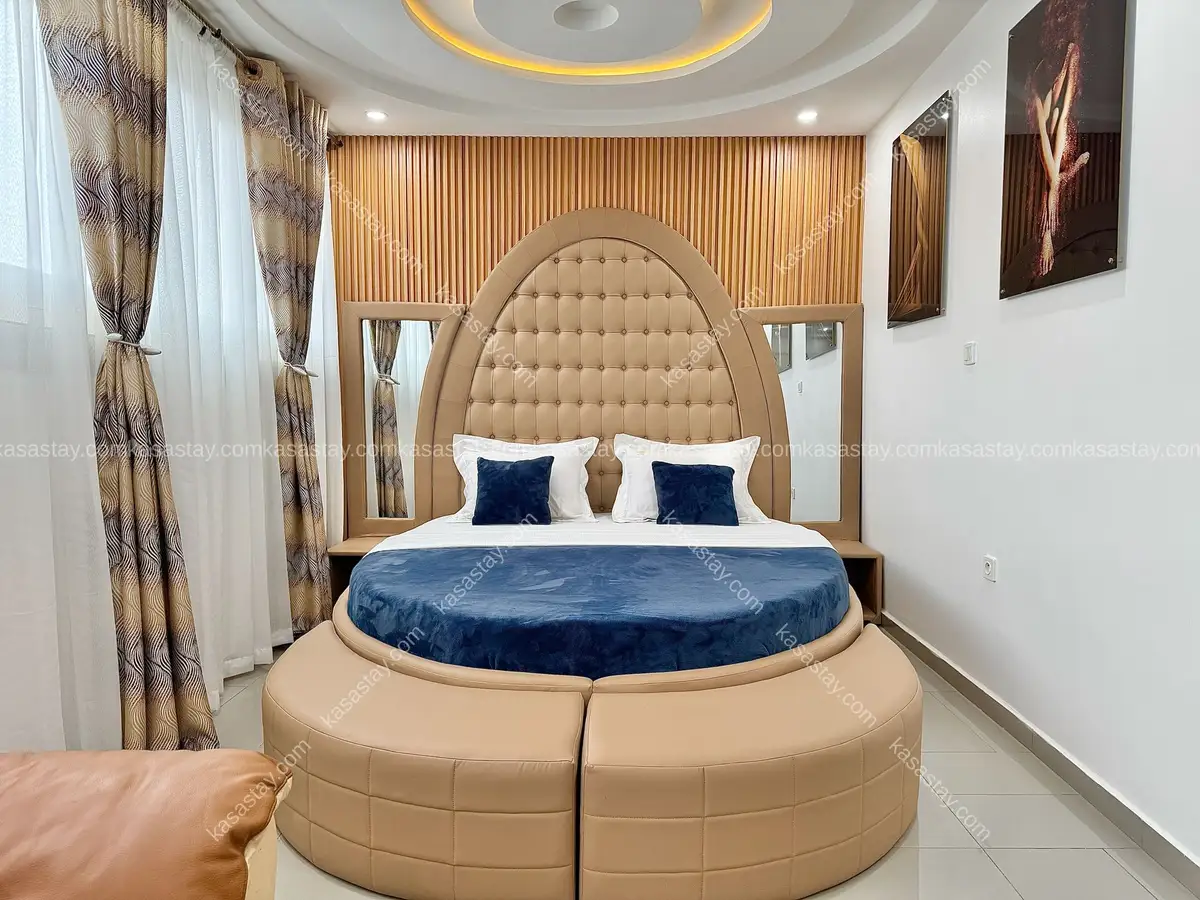 Suite premium avec jacuzzi by RESIDENCE LA MARINA (Bonamoussadi face opiom gold) 5