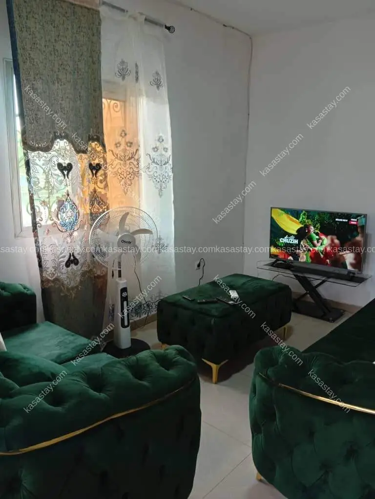 Studio in Carrefour Rhone Poulenc, 1 bedroom 2