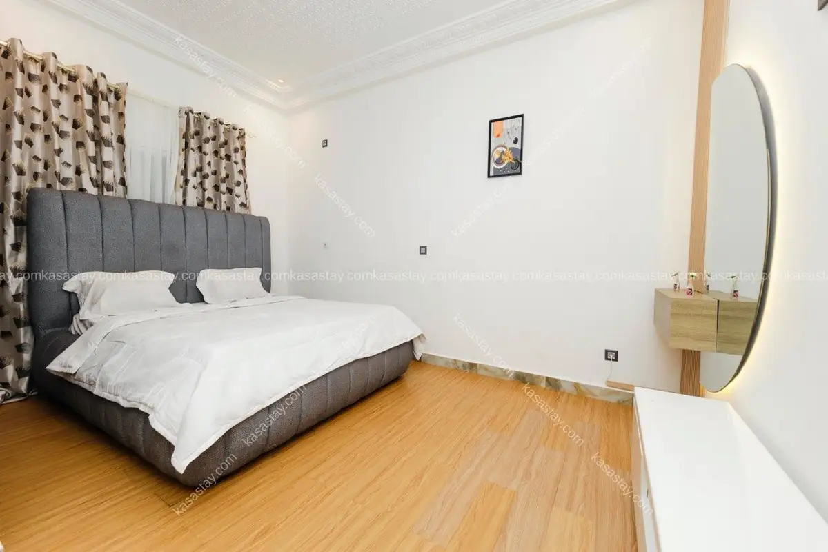 Appartement à Apres Petit Genie Damas Yaoundé, 2 chambres 5