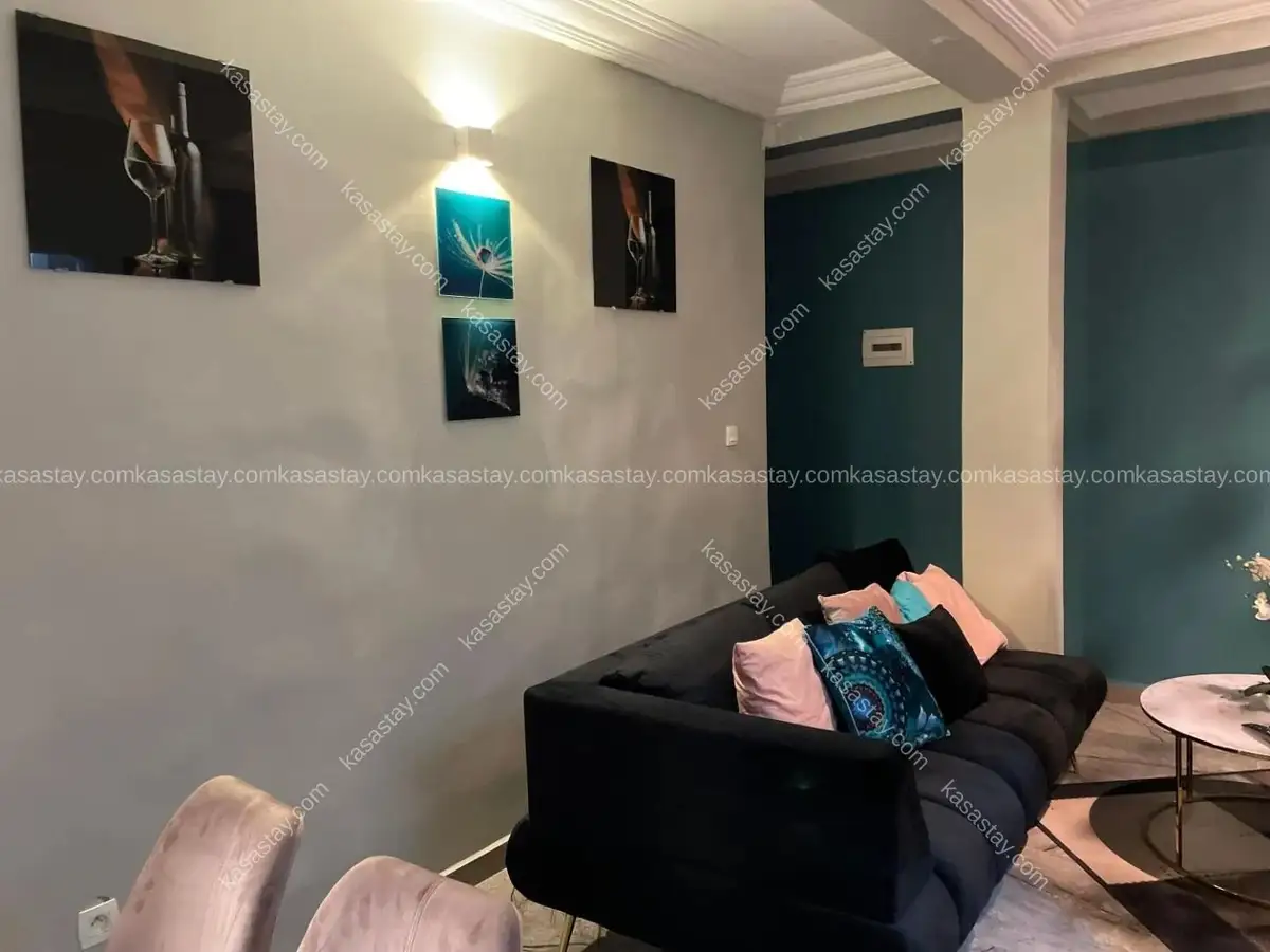 Appartement meublé 3 chambres à Odza borne 10