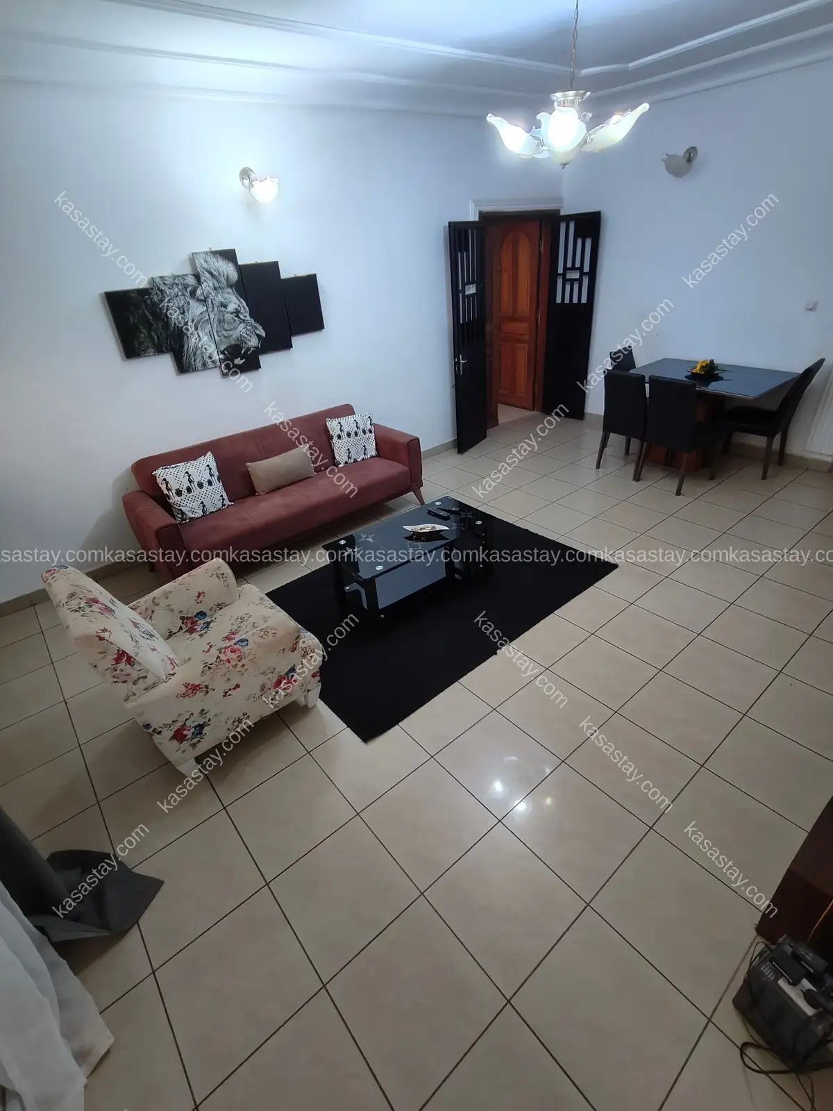 Appartement meublé 2 chambres obobogo entre ministre 5