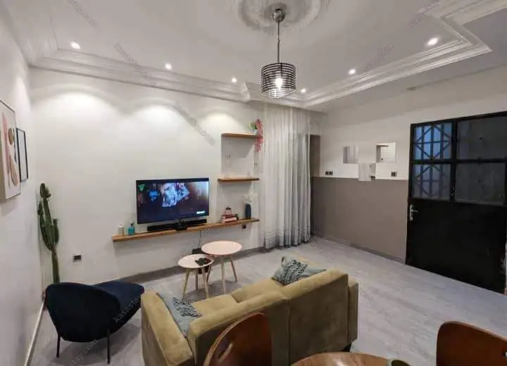 Studio à RGX2+6R2 Jouvence, 1 chambre 3