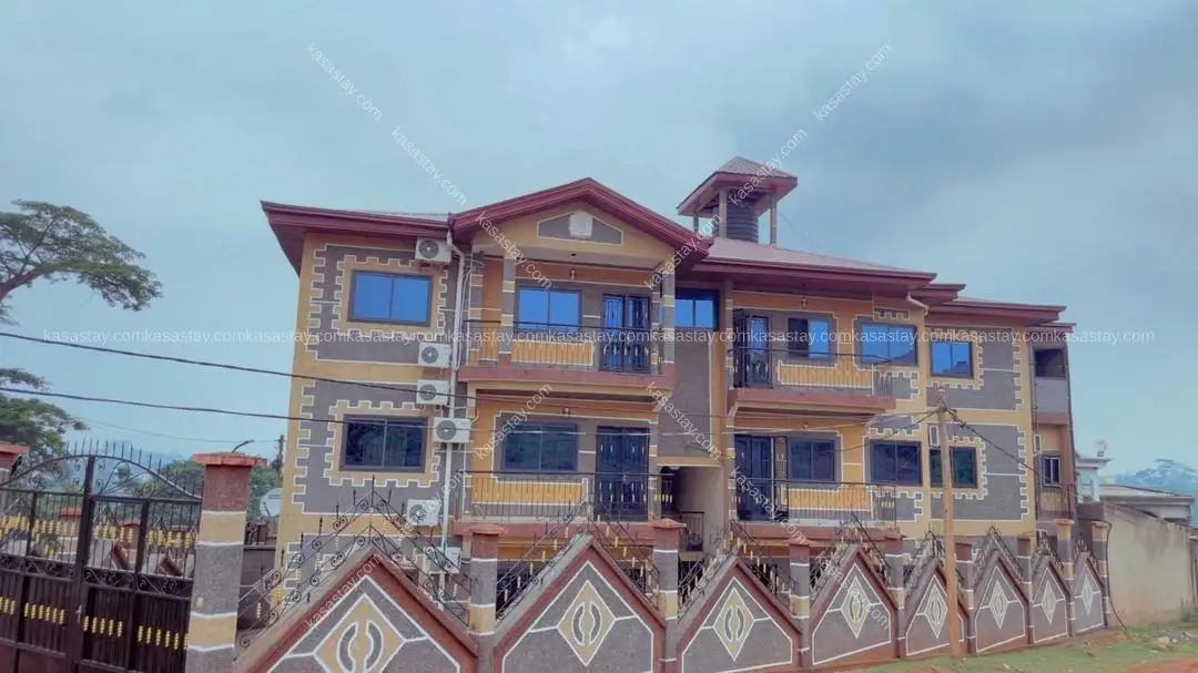 Appartement à Nkolfoulou, 2 chambres 5