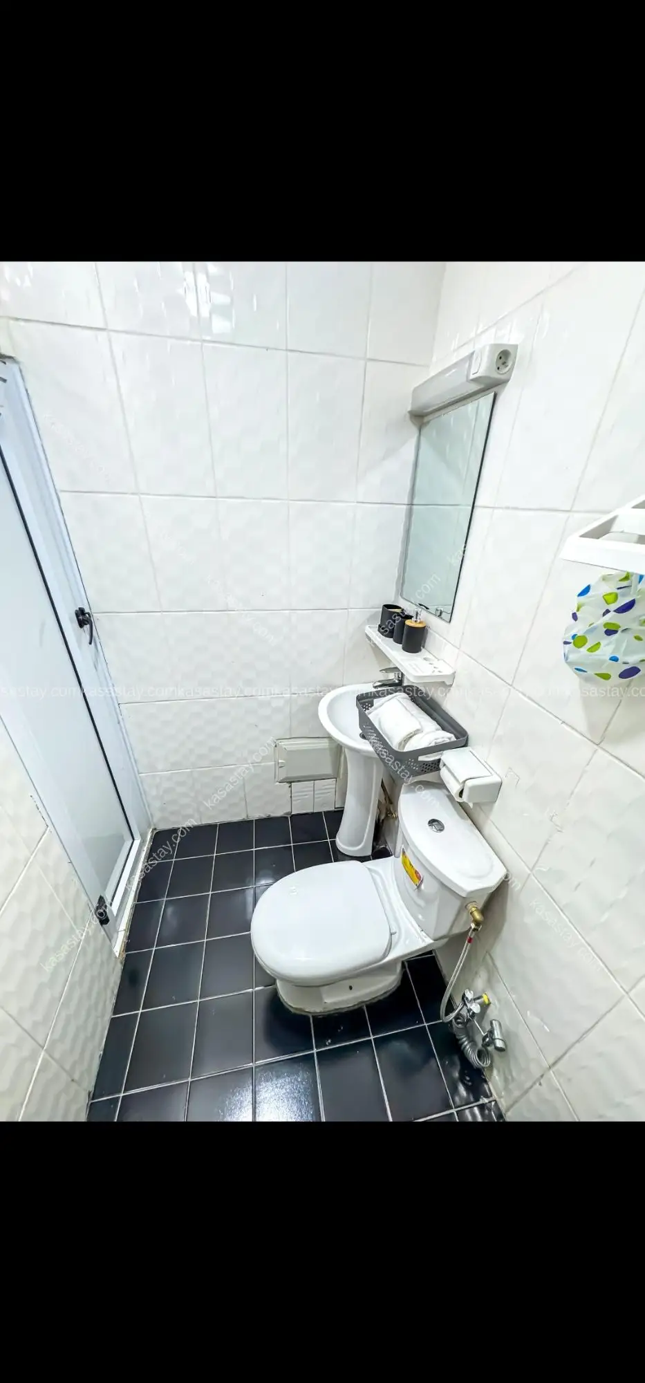 2 bedroom apartment situated at yaounde Ekoumdoum 5