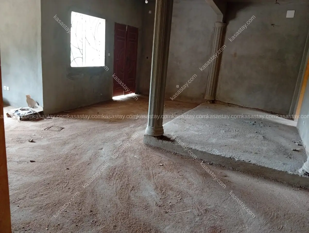 Apartment in odza messamendongo, 3 bedrooms 4