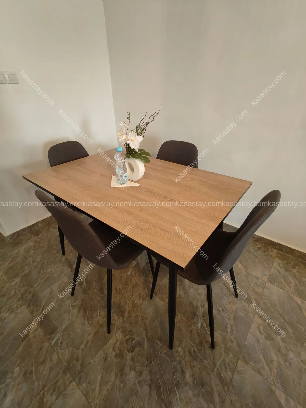 Appartement meublé 3 chambres à Odza 45000 2