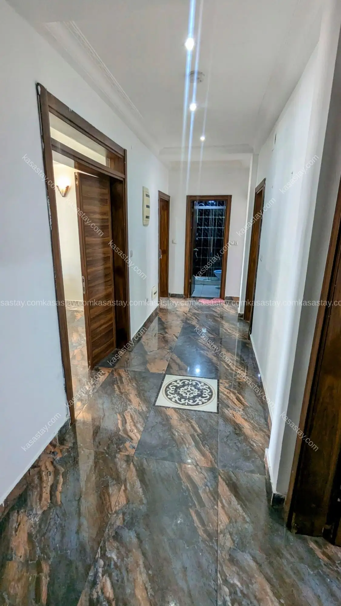 Appartement meublé 4A by SCI MIAMI (BONAPRISO) 4