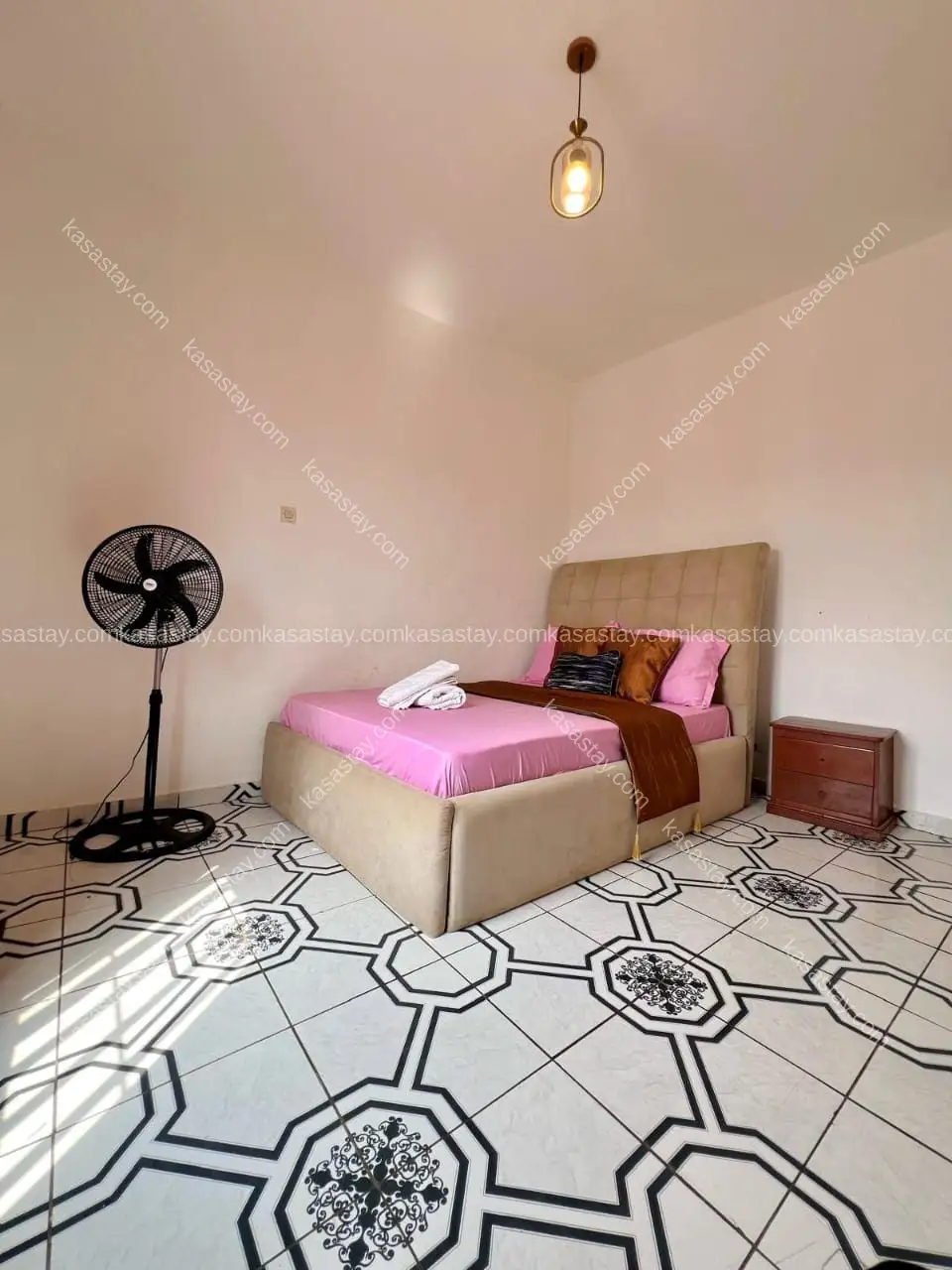 Apartment in Ngousso Yaoundé, 3 bedrooms 5