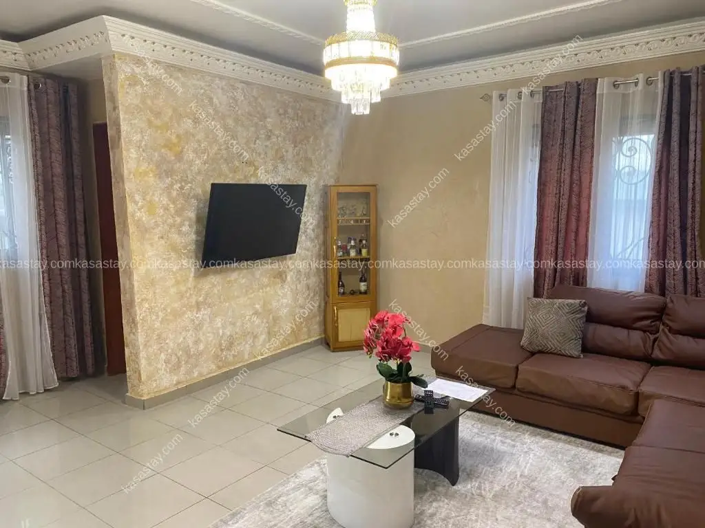 Studio meublé Martha 1 Situé à Simbock Mbalgong 4