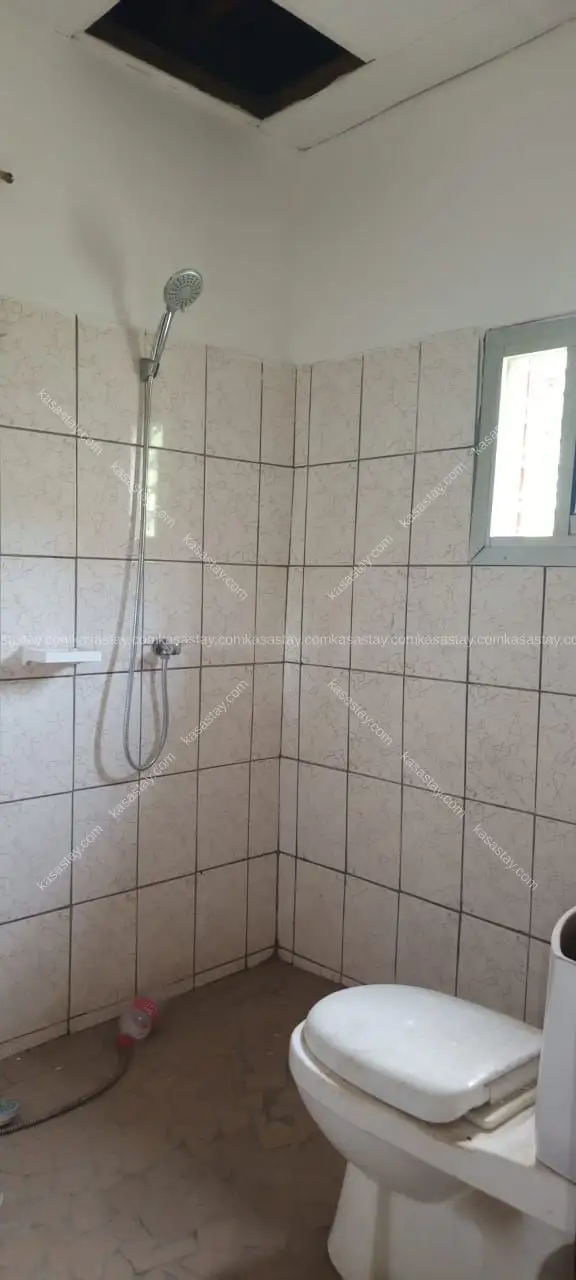Chambres non meublées par résidence CAVIAR logbessou 2