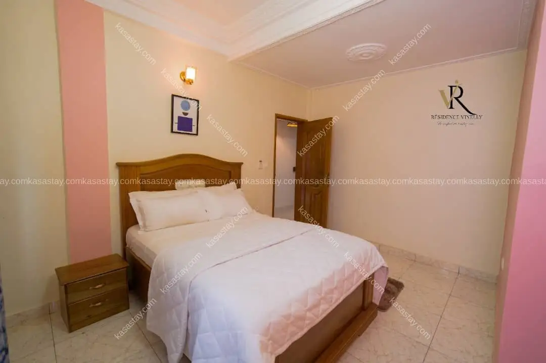 Appartements meublés 102 par résidence Vinelly (total nkolbong 5