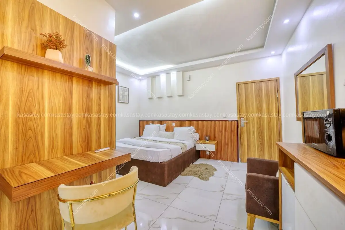 chambre moderne (101) à 8mins de l'aéroport de Douala 2