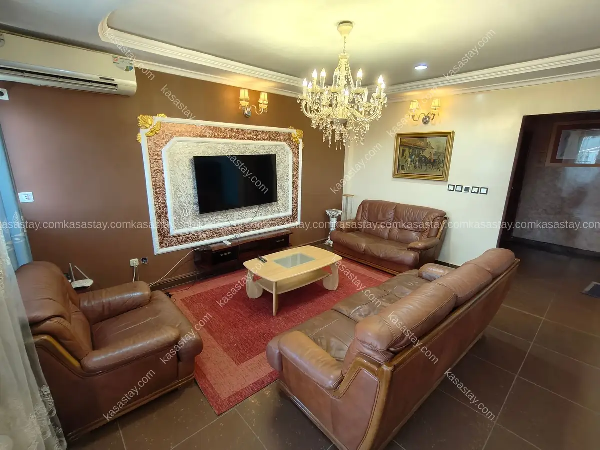 Appartement meublé Noble House 2 chambres a l'entré sika Mendong 5