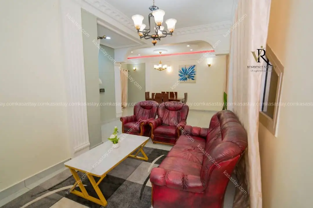 Appartements meublés 101 par résidence Vinelly (total nkolbong)