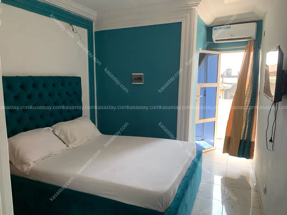 Chambre meublée by AL M HOME ( Kotto MBANGUE)