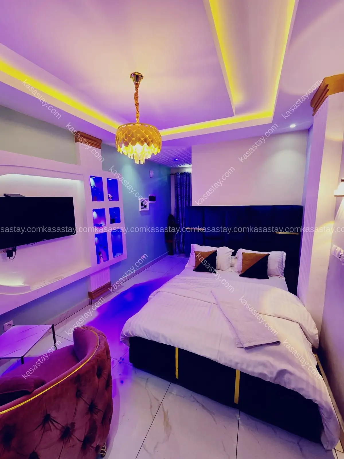 Chambre meublée par Dzon service SARL (logpom maison jumelle)