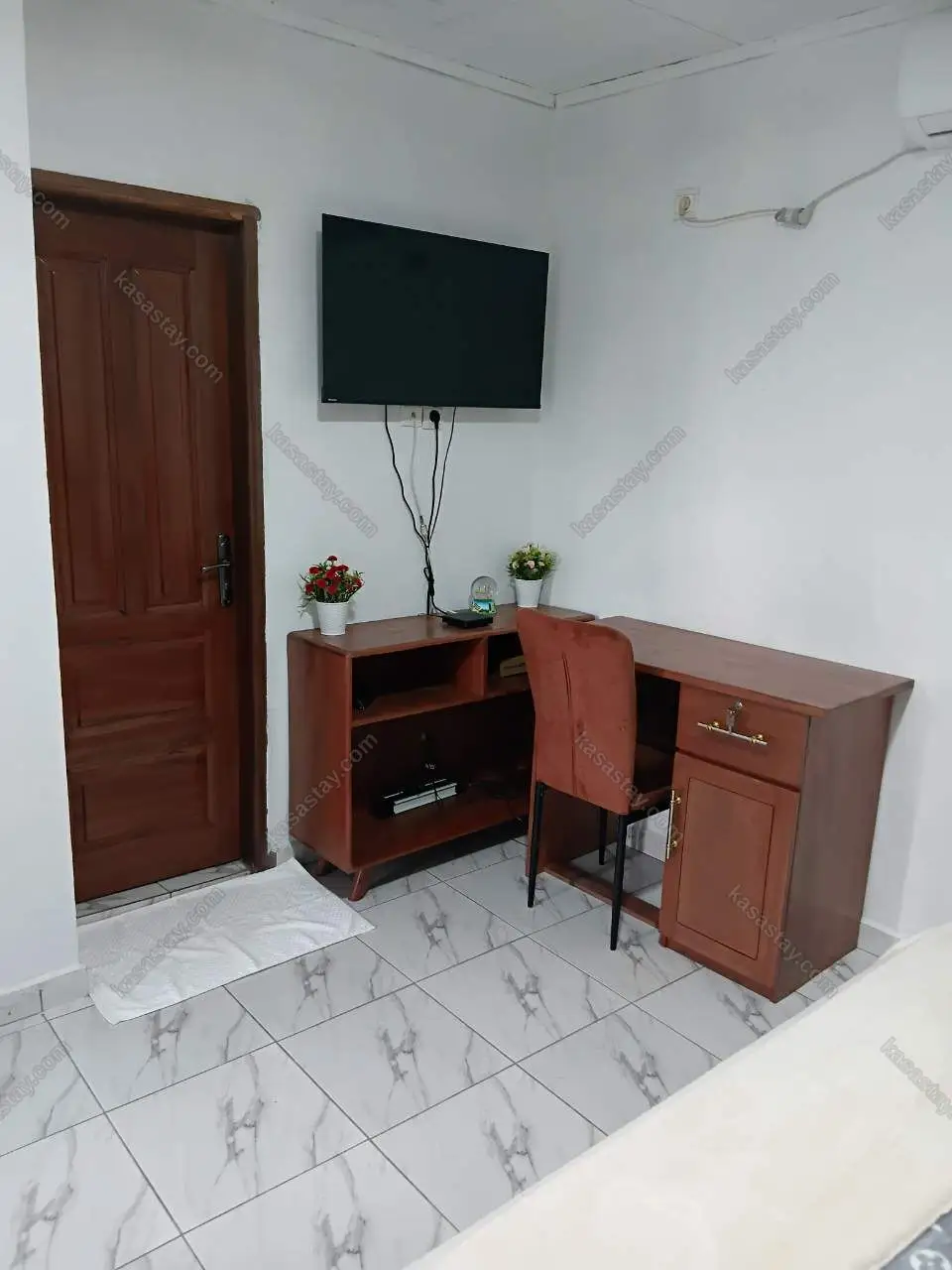 Room in Casse bouteille, Kribi, 1 bedroom 4