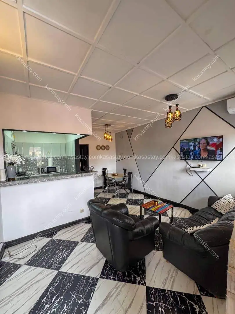 Property in RFMM+7X Yaoundé, 1 bedroom