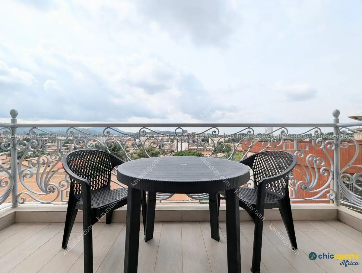 Studio in Bastos, Yaoundé, 1 bedroom 4