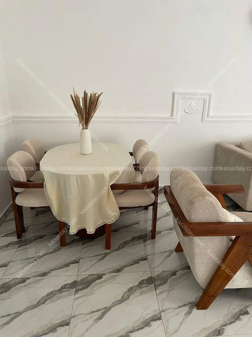 Apartment in Commissariat Odza, 3 bedrooms 3
