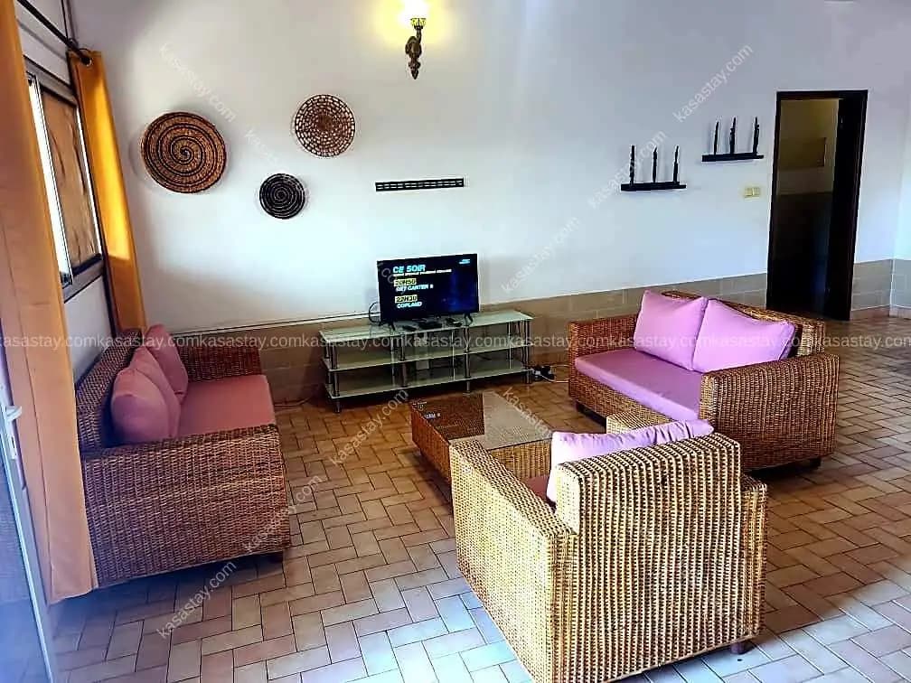 Maison à Efoulan, Yaoundé, 3 chambres