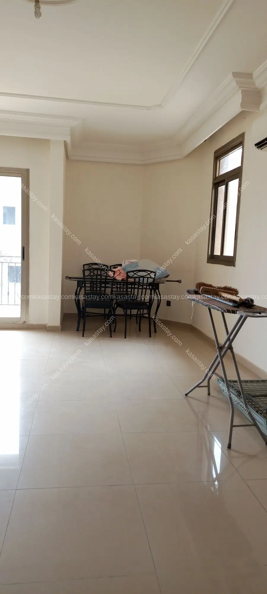 Studio by résidences k ( kotto école biquinny) 2