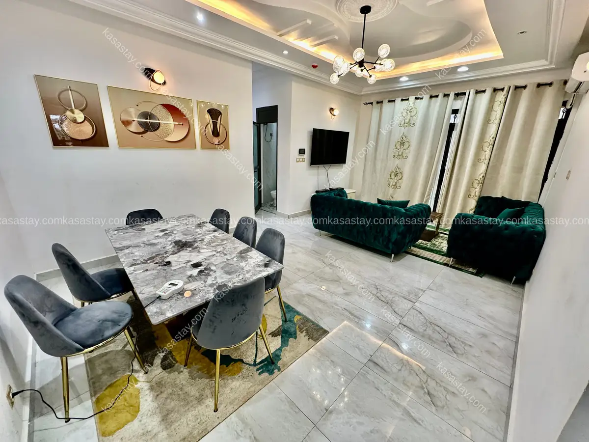 ✨ American style Luxury 2-Bedroom Apartment in Yassa, Cité Chirac — Comfort Meets Style