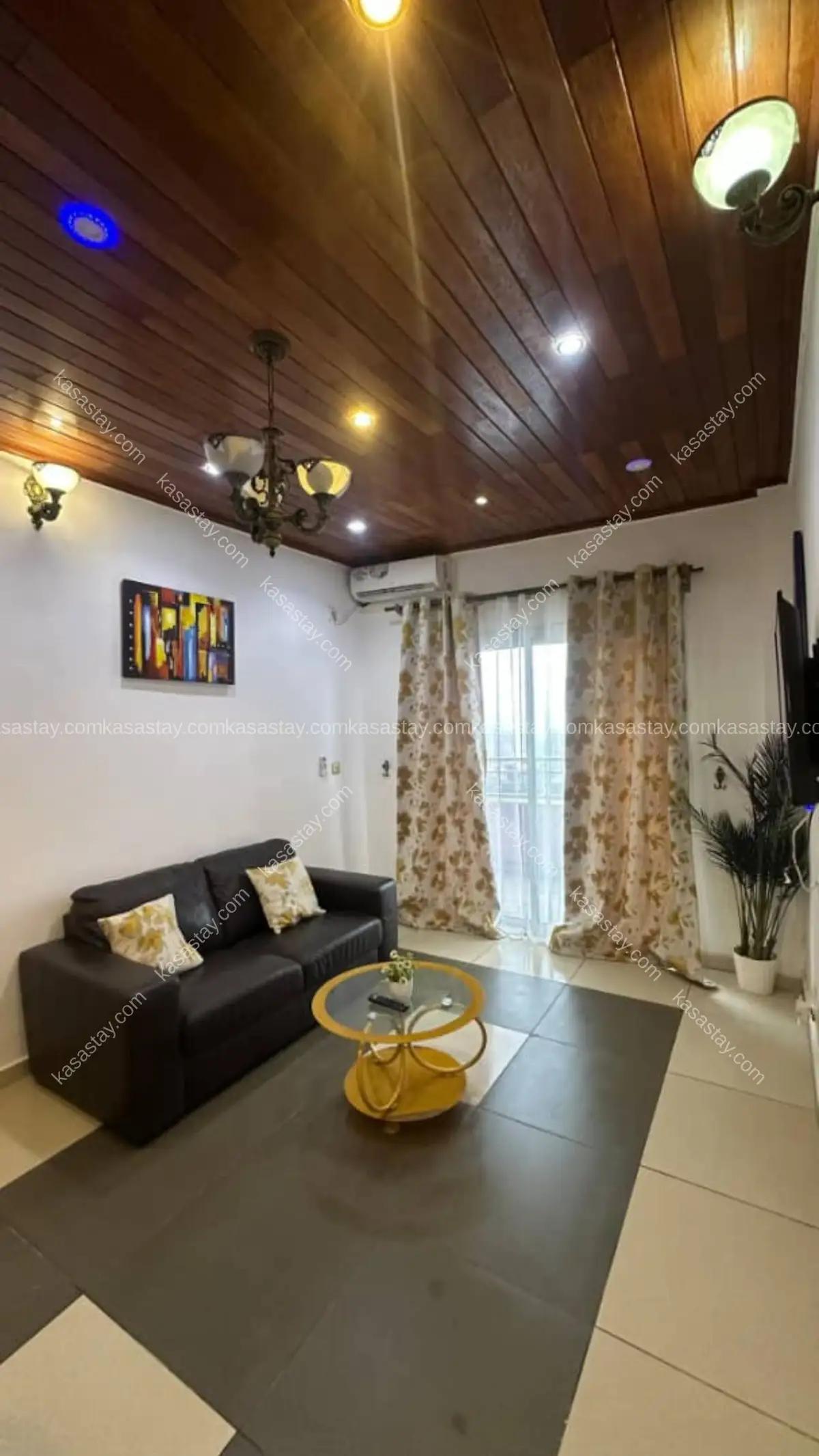 Appartement meublé 7D Pretoria par RÉSIDENCE TCHINDA (Makepe bloc M) 2