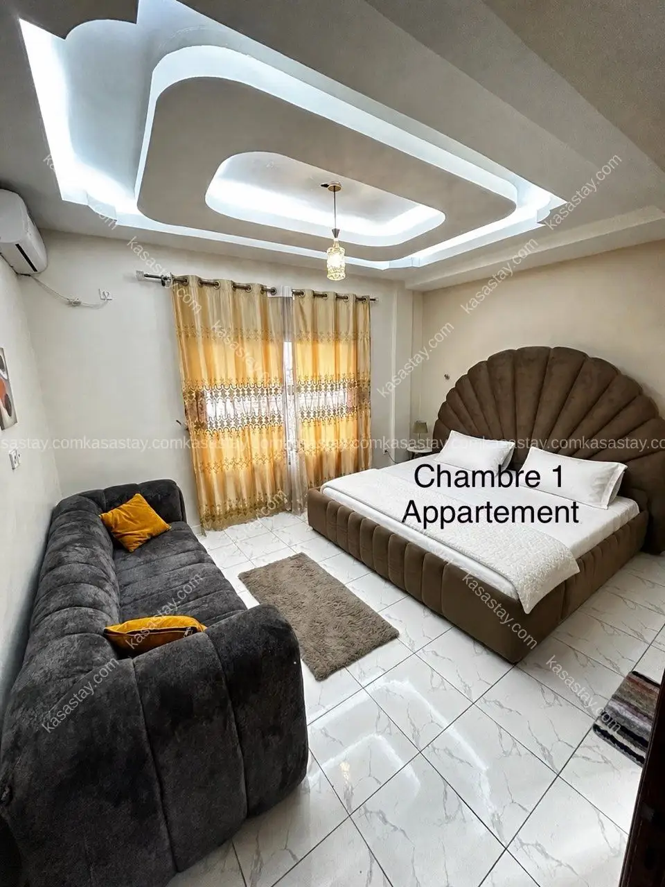 Apartment in 2P9P+598, Douala, 2 bedrooms 3
